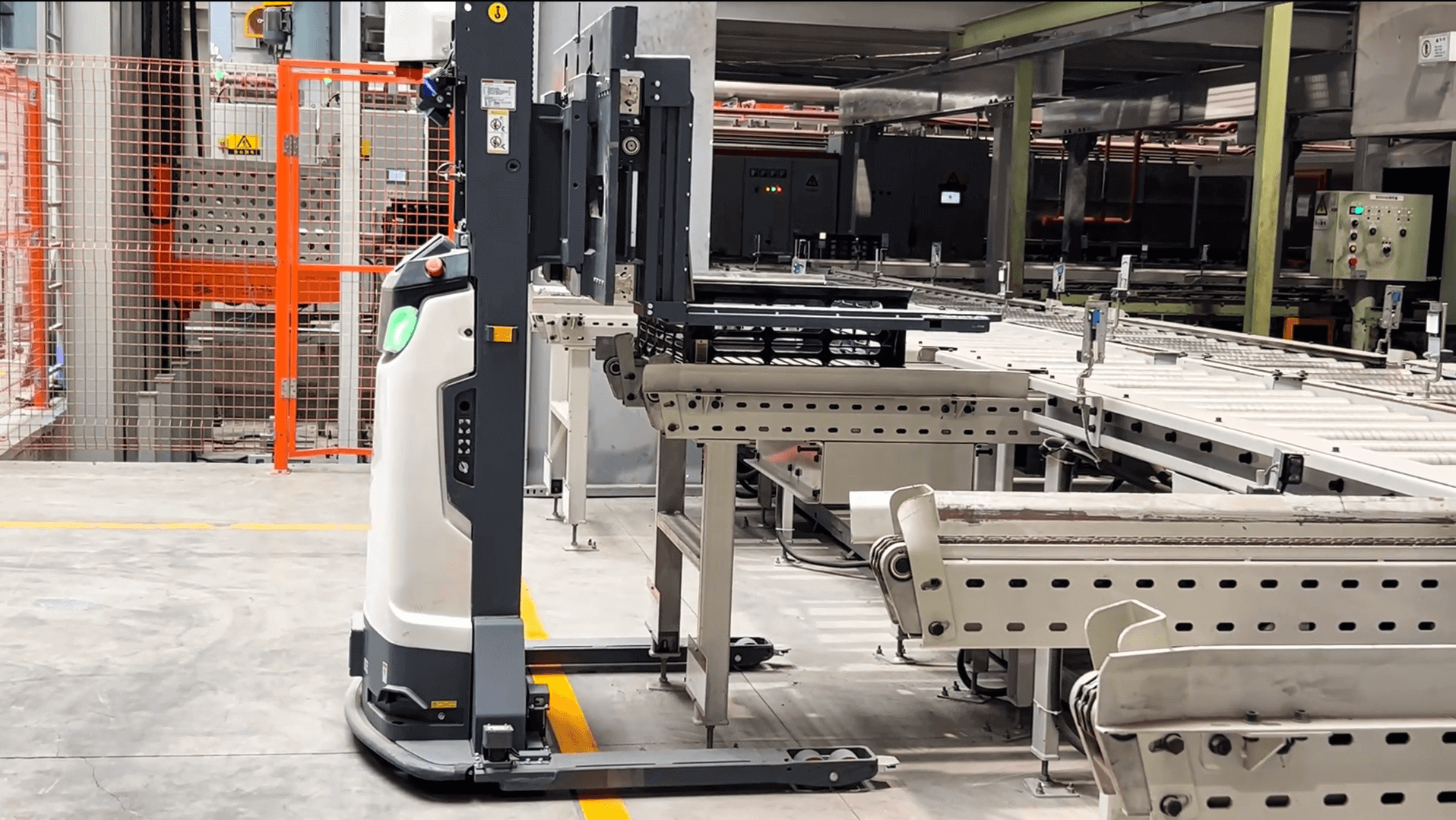 如何为您的企业选择合适的室内叉车？